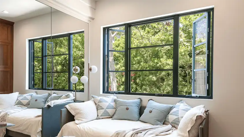 انواع پنجره لولایی و کاربردهای آن